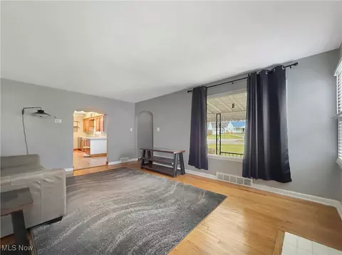 4554 Euclid Blvd, Boardman, OH 44512 photo 3