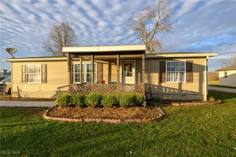 12696 Burton City Rd, Orrville, OH 44667