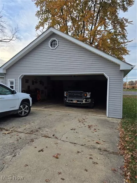 Other - 382 Columbus St, Elyria, OH 44035 photo 3 of 5