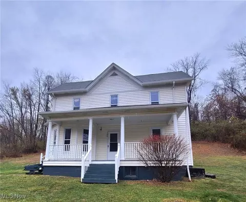126 Mill Rd, Flushing, OH 43977