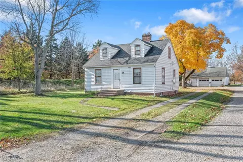 1410 Columbia Rd, Westlake, OH 44145