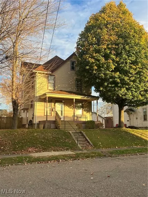 932 Garfield Ave SW, Canton, OH 44706