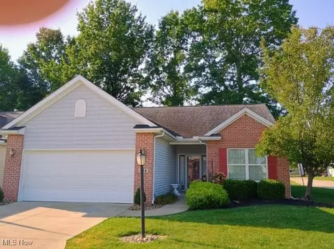 103 Richmond Ct, Elyria, OH 44035