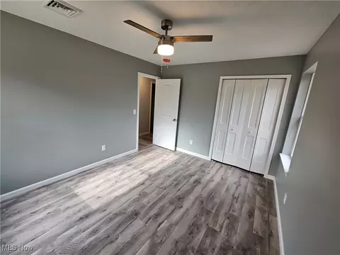 Bedroom - 363 Warden Ave, Elyria, OH 44035 photo 4 of 4