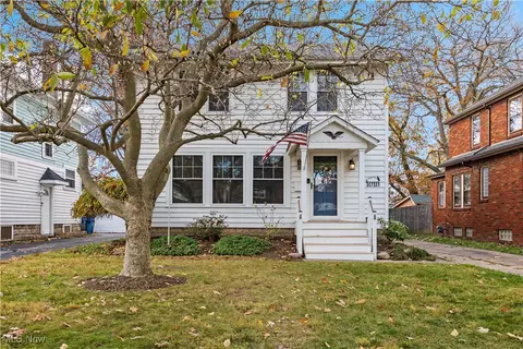 1018 Archwood Ave, Lorain, OH 44052