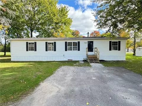 3583 Austin Rd #9, Geneva, OH 44041