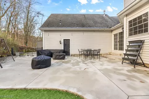207 W Mohawk Dr, Malvern, OH 44644 photo 6