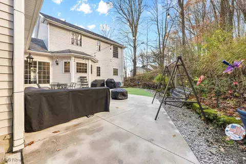 207 W Mohawk Dr, Malvern, OH 44644 photo 7
