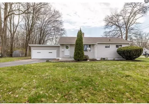 24989 Florence Ave, North Olmsted, OH 44070
