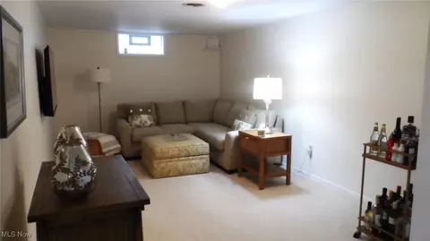 Living - 2542 Carson Rd, Fairlawn, OH 44333 photo 1 of 1