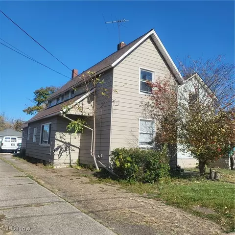 1126 W Erie Ave, Lorain, OH 44052
