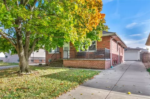 3427 Norris Ave, Parma, OH 44134