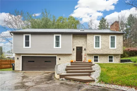 2583 Ridgewood Rd, Akron, OH 44313