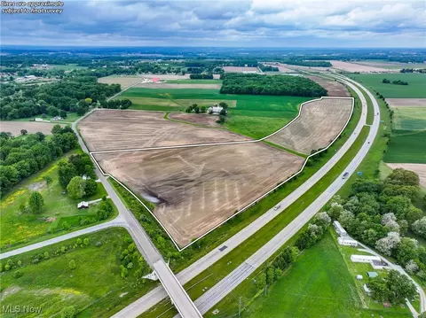 7968 Mcquaid Rd, Wooster, OH 44691