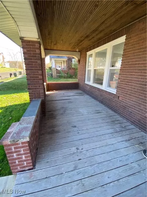 Exterior - 2124 3rd St SE, Canton, OH 44707 photo 1 of 1