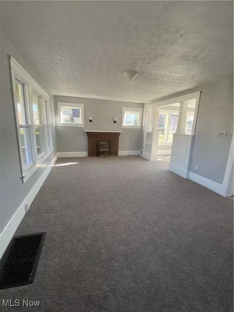 Living - 2124 3rd St SE, Canton, OH 44707 photo 1 of 2