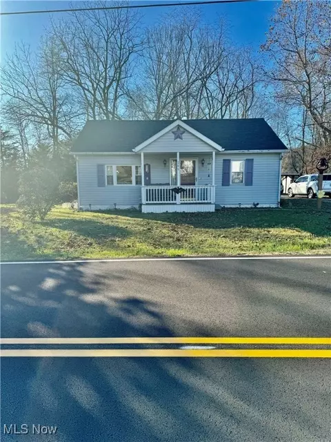 795 Greene St, Newport, OH 45768