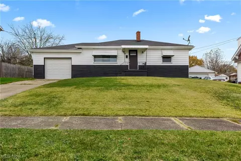 430 N Hartford Ave, Youngstown, OH 44509
