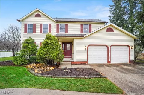 2462 Brafferton Ave, Hudson, OH 44236