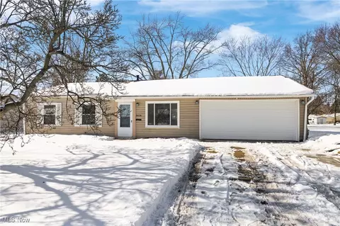 5426 Washburne Rd, Bedford Heights, OH 44146