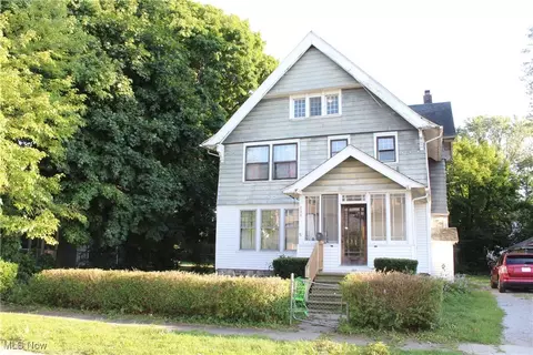 234 W 50th St, Ashtabula, OH 44004