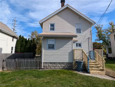 4209 State Rd, Ashtabula, OH 44004 photo 5