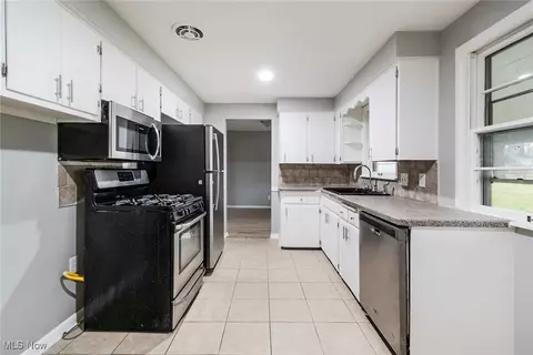 860 Larkridge Ave, Boardman, OH 44512 photo 16