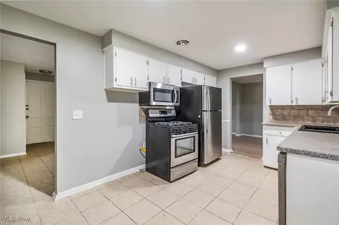 860 Larkridge Ave, Boardman, OH 44512 photo 17