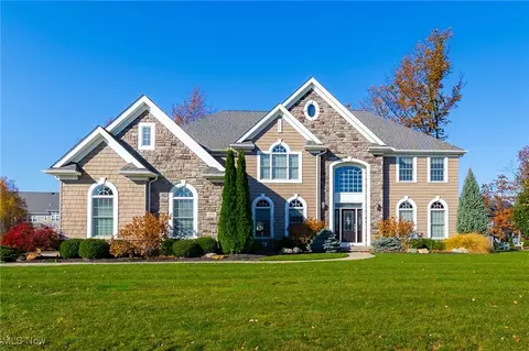 32564 English Turn, Avon Lake, OH 44012