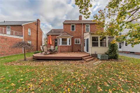 5243 Mayview Rd, Lyndhurst, OH 44124 photo 39