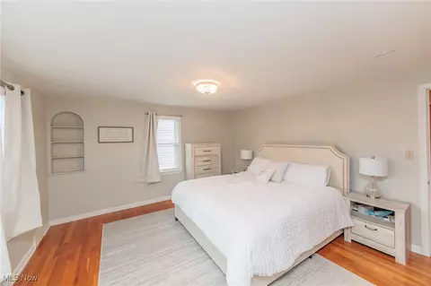 5243 Mayview Rd, Lyndhurst, OH 44124 photo 24