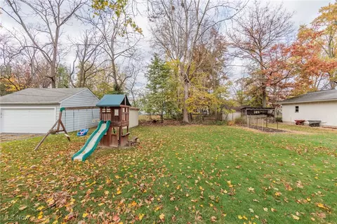 5243 Mayview Rd, Lyndhurst, OH 44124 photo 38