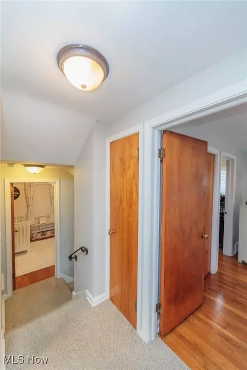 5243 Mayview Rd, Lyndhurst, OH 44124 photo 28