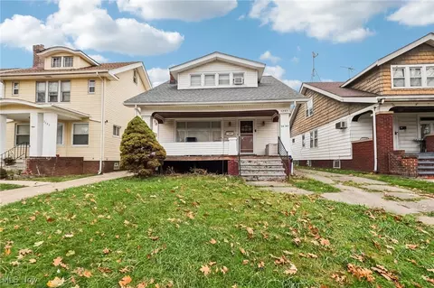 3297 W 131st St, Cleveland, OH 44111