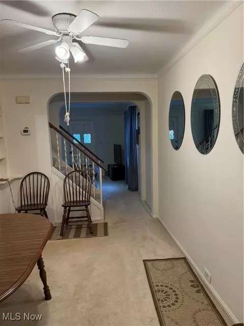 Entry Way - 295 E 250th St, Euclid, OH 44132 photo 2 of 5