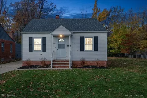 330 E 260th St, Euclid, OH 44132