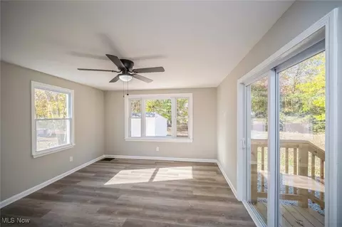 Living - 330 E 260th St, Euclid, OH 44132 photo 3 of 4