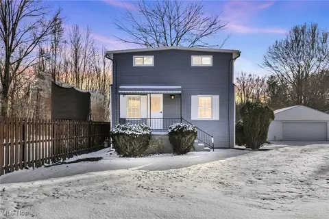 27333 Bagley Rd, Olmsted Twp, OH 44138