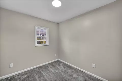 Bedroom - 3242 Eagle Ave, Lorain, OH 44055 photo 5 of 7