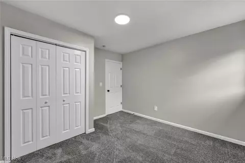 Bedroom - 3242 Eagle Ave, Lorain, OH 44055 photo 6 of 7