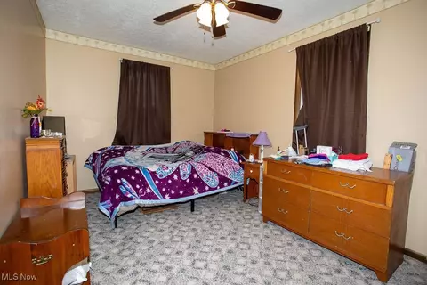 Bedroom - 125 Ridgeway St, Struthers, OH 44471 photo 6 of 6