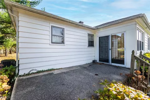 7617 Struthers Rd, Poland, OH 44514 photo 4