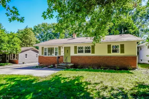 635 N Hawkins Ave, Akron, OH 44313