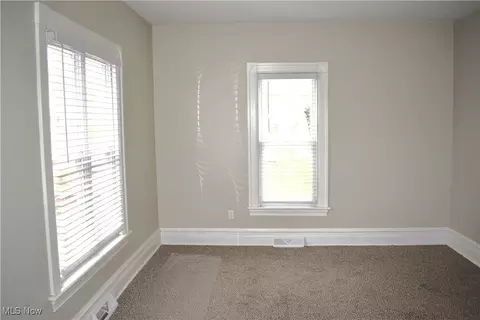 5415 Adams Ave, Ashtabula, OH 44004 photo 8