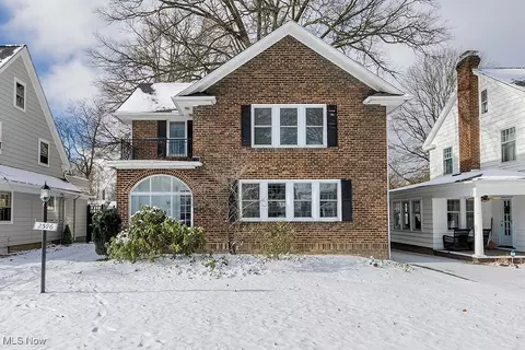 2596 Ashton Rd, Cleveland Heights, OH 44118