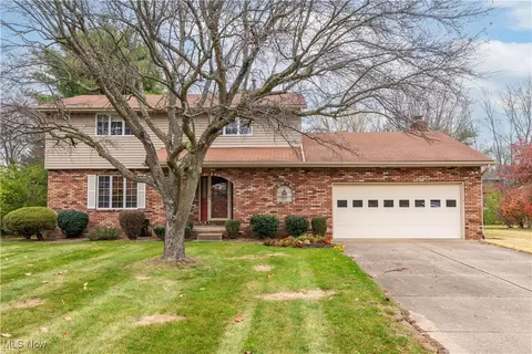 5788 Foxboro Ave NW, Canton, OH 44718
