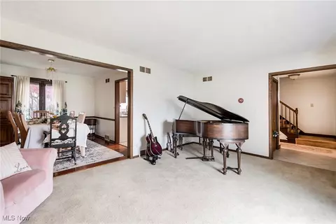 156 Roche Way, Boardman, OH 44512 photo 4