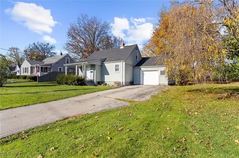 Other - 27 Helena Dr, Struthers, OH 44471 photo 1 of 8