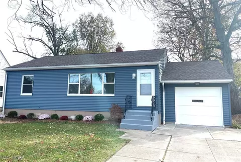 37510 Sharpe Ave, Willoughby, OH 44094