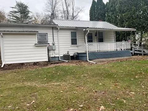 580 Haessler Ave, Zanesville, OH 43701